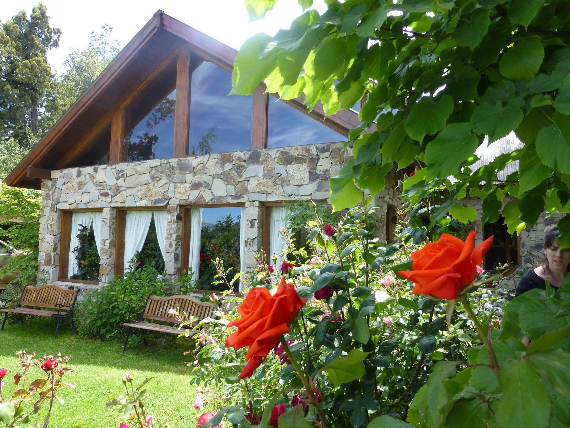 Hosteria Brisas Del Cerro Villa La Angostura Exterior photo